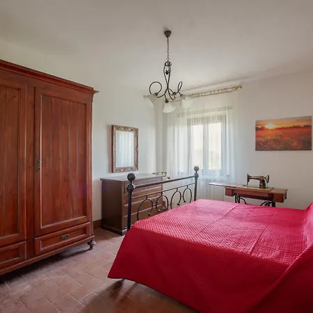 Casetta Del Glicine 哥尔顿