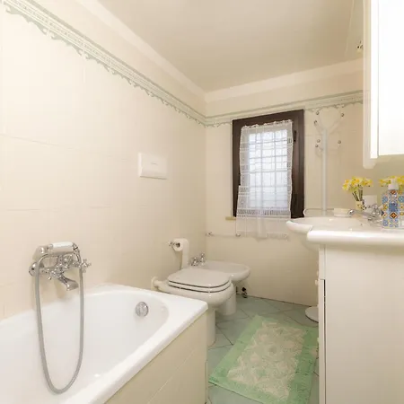 Casetta Del Glicine *