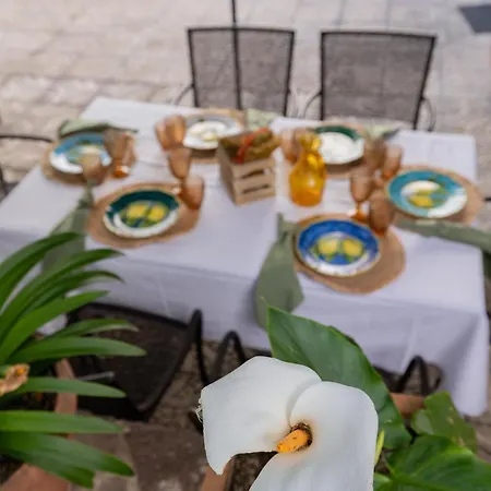 Casetta Del Glicine 哥尔顿